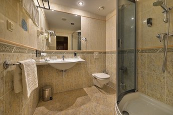 Hotel Ramada Prague City Centre**** - двухместный номер - ванная комната