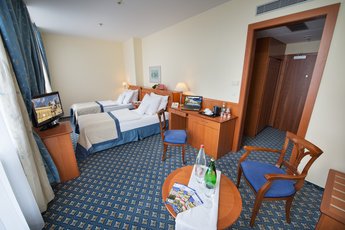 Hotel Ramada Prague City Centre**** - Doppelzimmer mit Terrasse